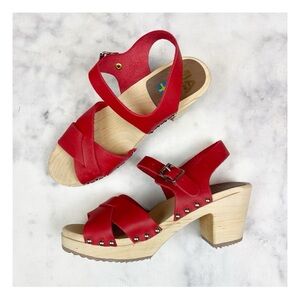 MIA Gertrude Red Leather Cross Strap Peep Toe Clog Sandals Sz 36